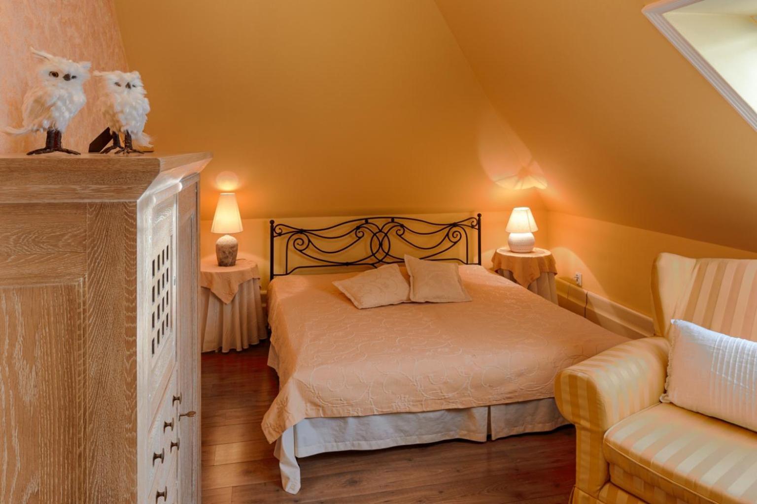 Villa Rosa Dunajská Streda Exteriör bild
