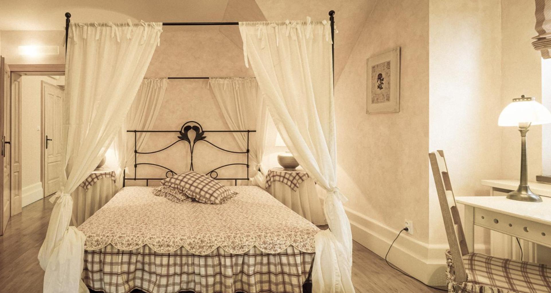 Villa Rosa Dunajská Streda Exteriör bild